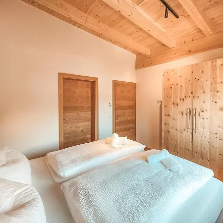 Alpenluxus Presents Vivazilare Loft - Balcony Und Car Park *