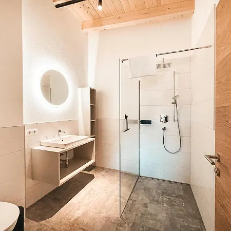 Alpenluxus Presents Vivazilare Loft - Balcony Und Car Park Apartment *