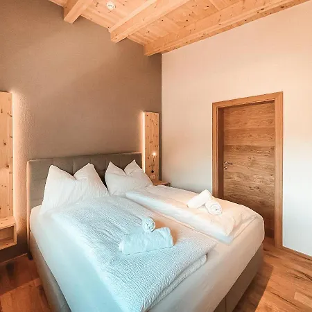 Apartment Alpenluxus Presents Vivazilare Loft - Balcony Und Car Park Fuegen